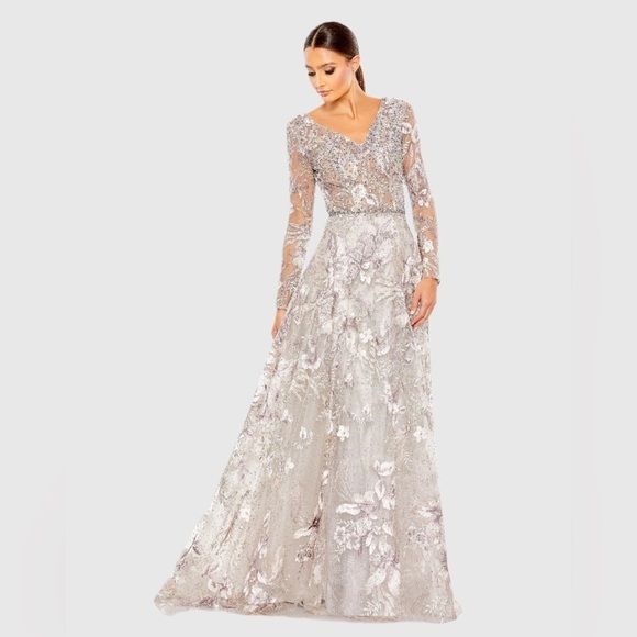 Mac Duggal 20214 NWT Long Sleeve Beaded Applique Gown - Picture 1 of 6